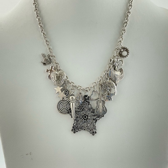 Western Charm Necklace, Handmade, Chunky, Funky, Stars, Skull, Antiqued Silver - Picture 8 of 9